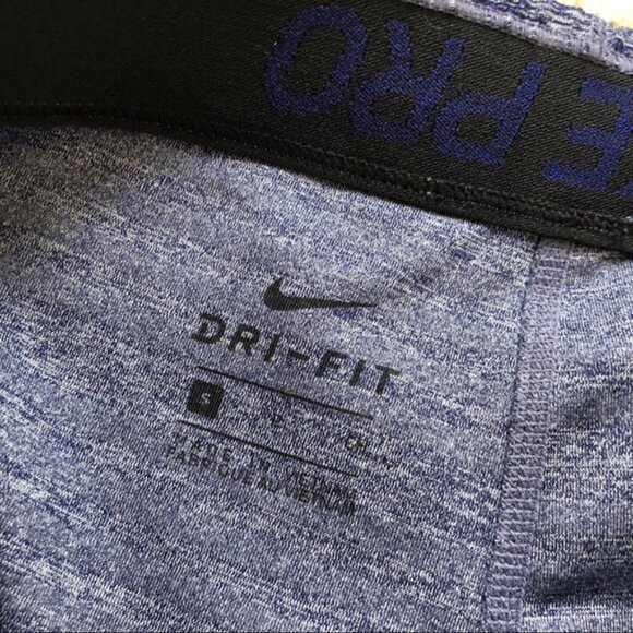 Nike high rise legging - Picture 3 of 5